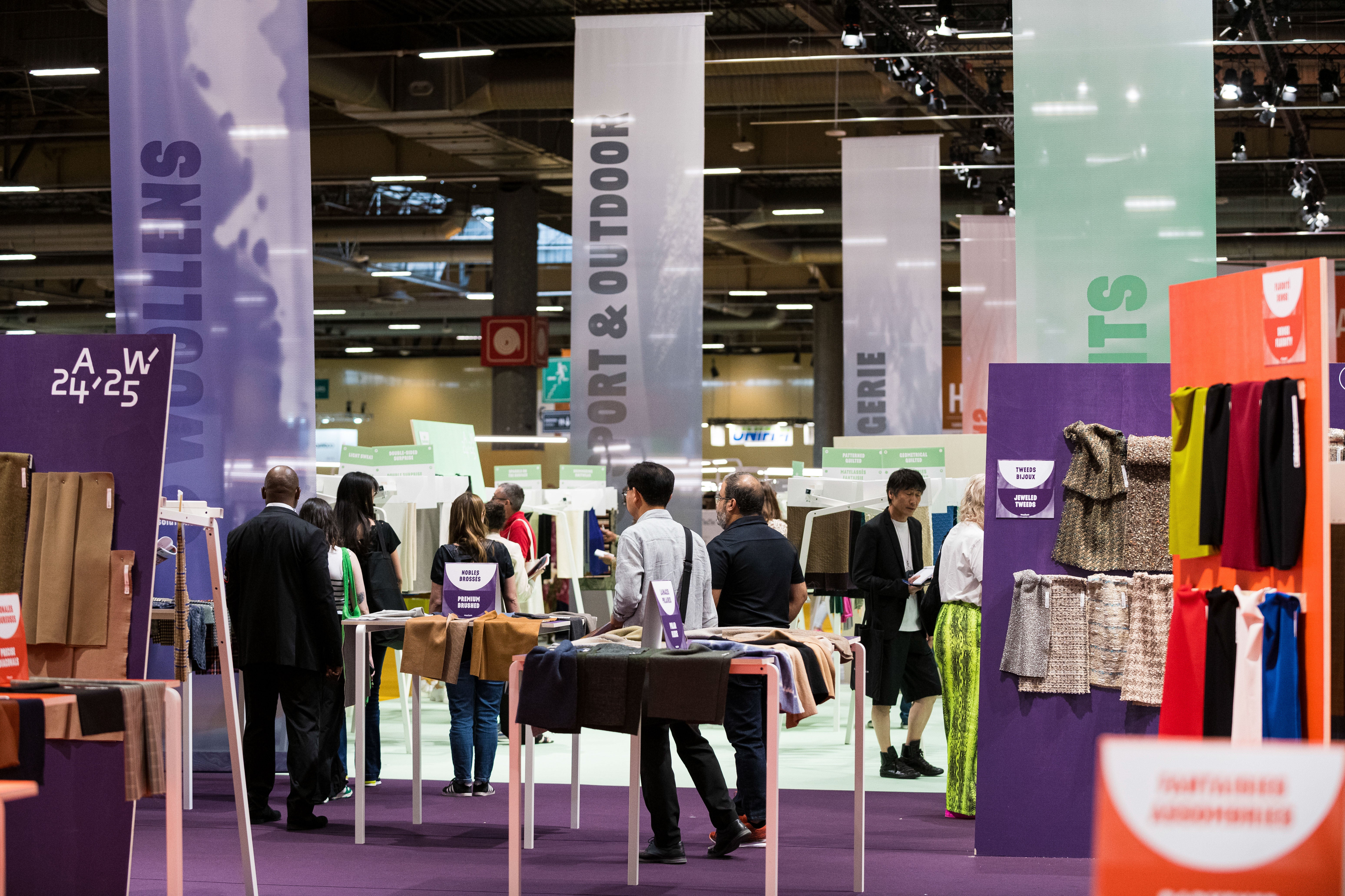 Seis empresas de componentes para el calzado de Elche, Petrer y Villena participan en la feria Première Vision París Seis empresas de componentes para el calzado de Elche, Petrer y Villena participan en la feria Première Vision París