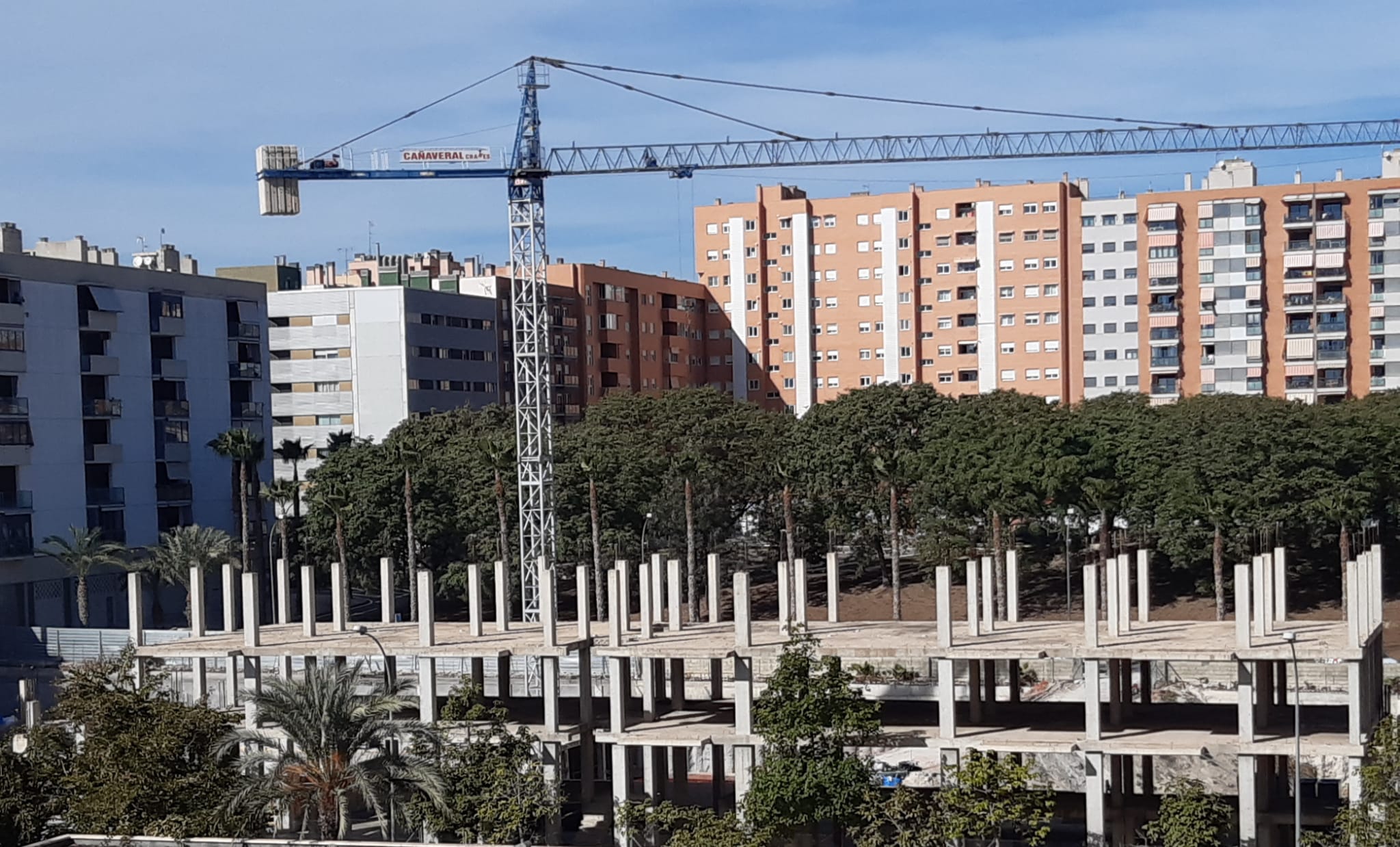 Los empresarios alicantinos alertan de un aumento del absentismo laboral y piden cambios en la normativa sobre bajas Los empresarios alicantinos alertan de un aumento del absentismo laboral y piden cambios en la normativa sobre bajas