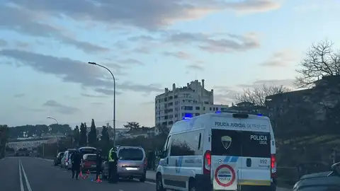 Un conductor está siendo investigado por un presunto delito contra la seguridad vial en Badajoz Un conductor está siendo investigado por un presunto delito contra la seguridad vial en Badajoz