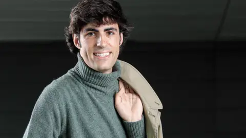 Alfonso Goizueta, finalista del Premio Planeta 2023 estará en Alicante Alfonso Goizueta, finalista del Premio Planeta 2023 estará en Alicante