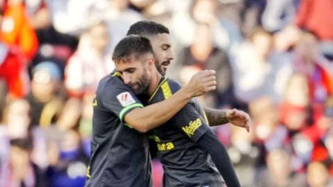 Imagen de la UD Las Palmas en un partido con el Granada CF