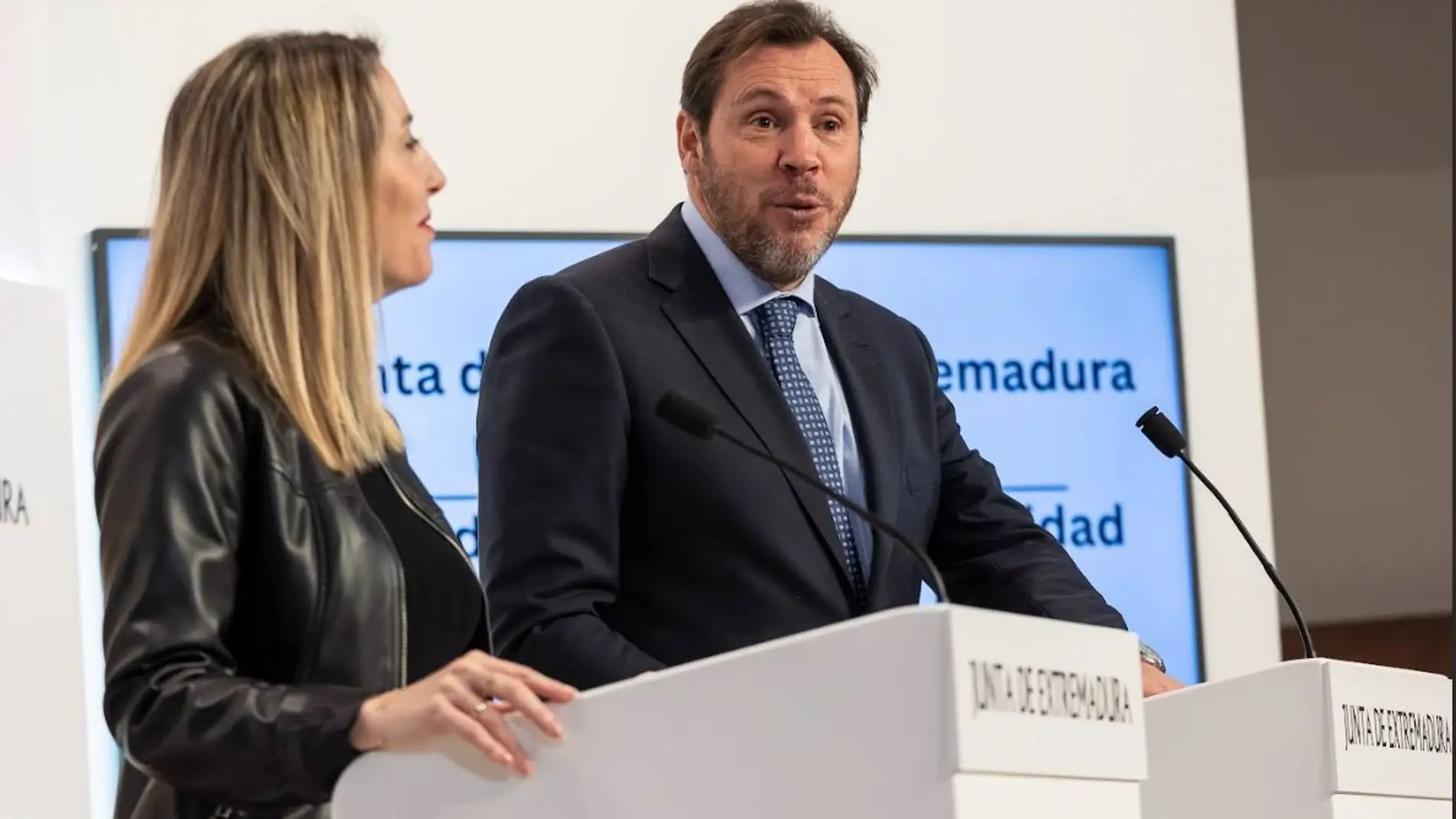 El Ministro Óscar Puente ratifica el compromiso inversor en Extremadura, con 600 millones de euros en obras ya en marcha este año