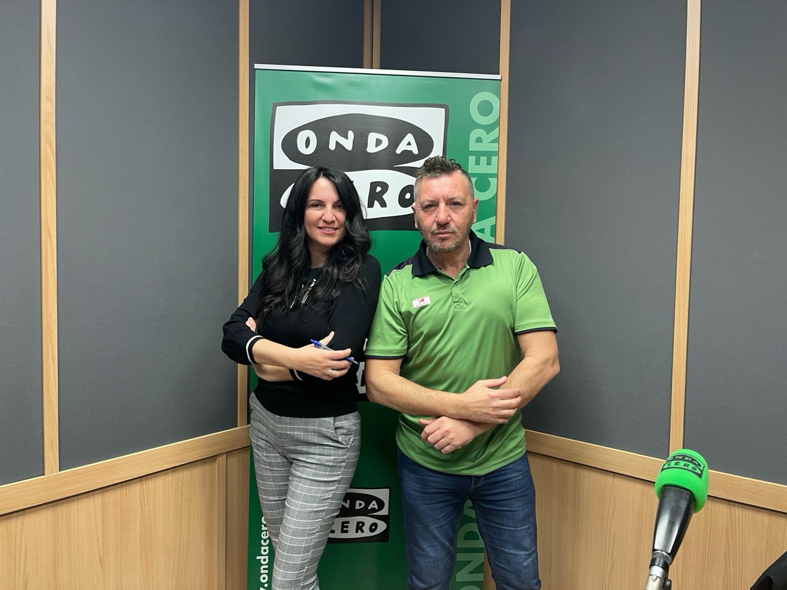 Miguel Noguera celebra en Más de uno Alicante el éxito de 'Zorra' el nuevo icono del empoderamiento femenino Miguel Noguera celebra en Más de uno Alicante el éxito de 'Zorra' el nuevo icono del empoderamiento femenino