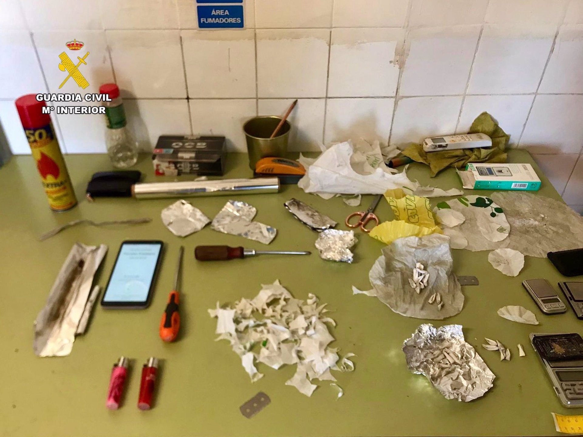 Dos detenidos en el desmantelamiento de un punto de venta de heroína en Navalmoral de la Mata Dos detenidos en el desmantelamiento de un punto de venta de heroína en Navalmoral de la Mata