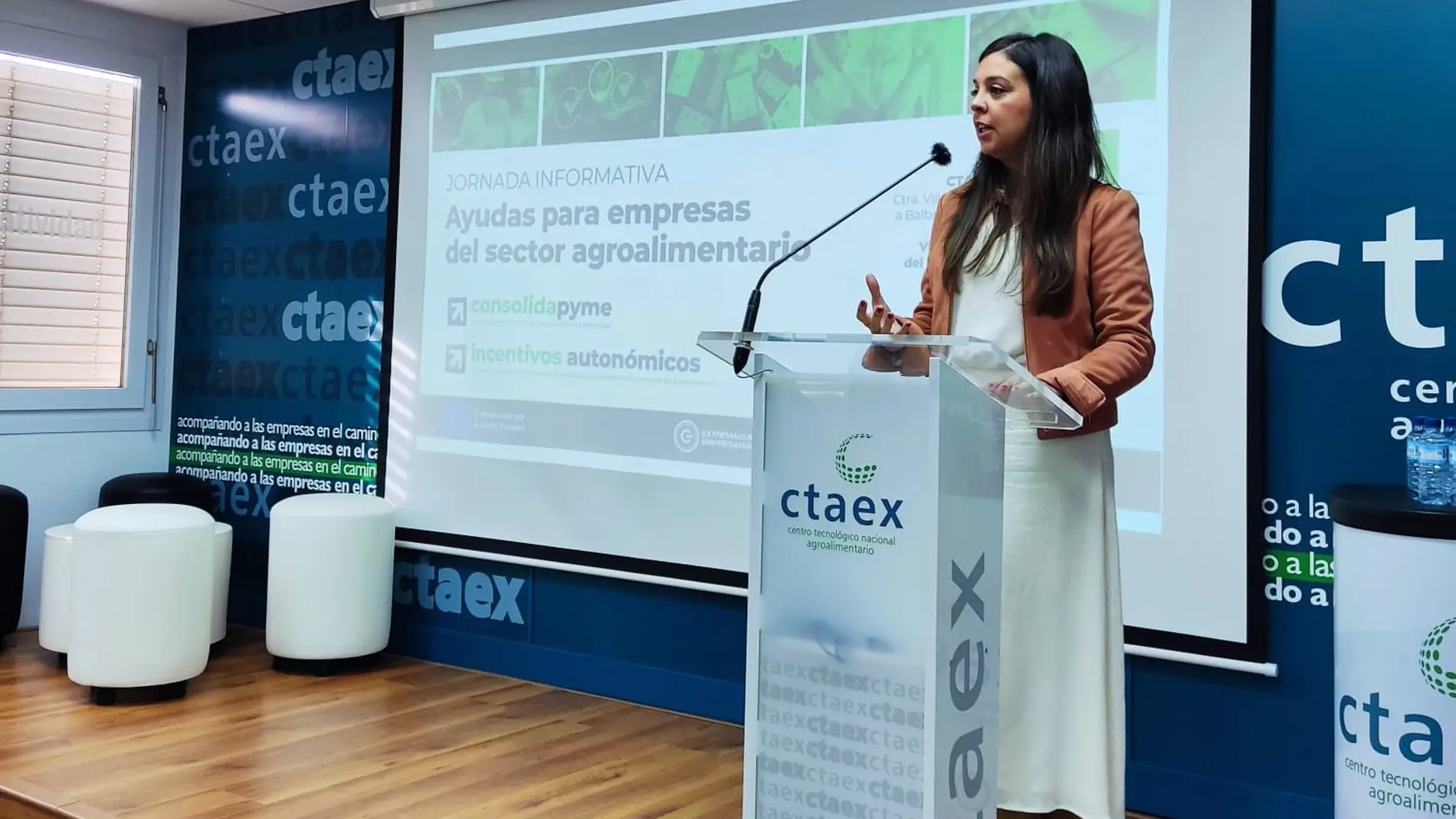 La Junta de Extremadura presenta una serie de ayudas para la transformación y crecimiento del sector agroalimentario