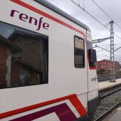 Tren de Renfe en la estación de Reinosa.