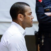 Dani Alves, durante la primera jornada del juicio por violación