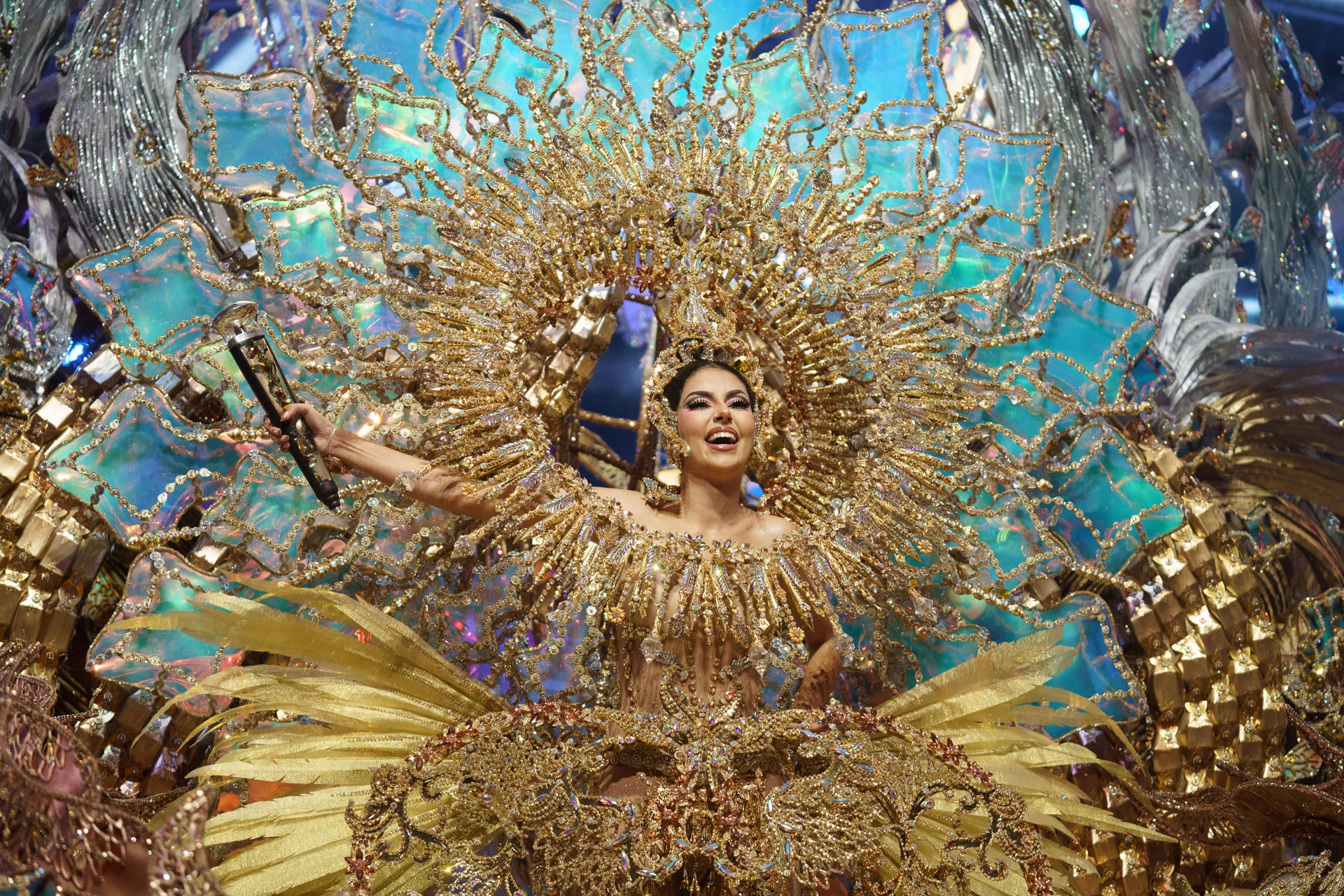 Corina Mrazek González es la nueva Reina del Carnaval de Santa Cruz de Tenerife 2024 Corina Mrazek González es la nueva Reina del Carnaval de Santa Cruz de Tenerife 2024