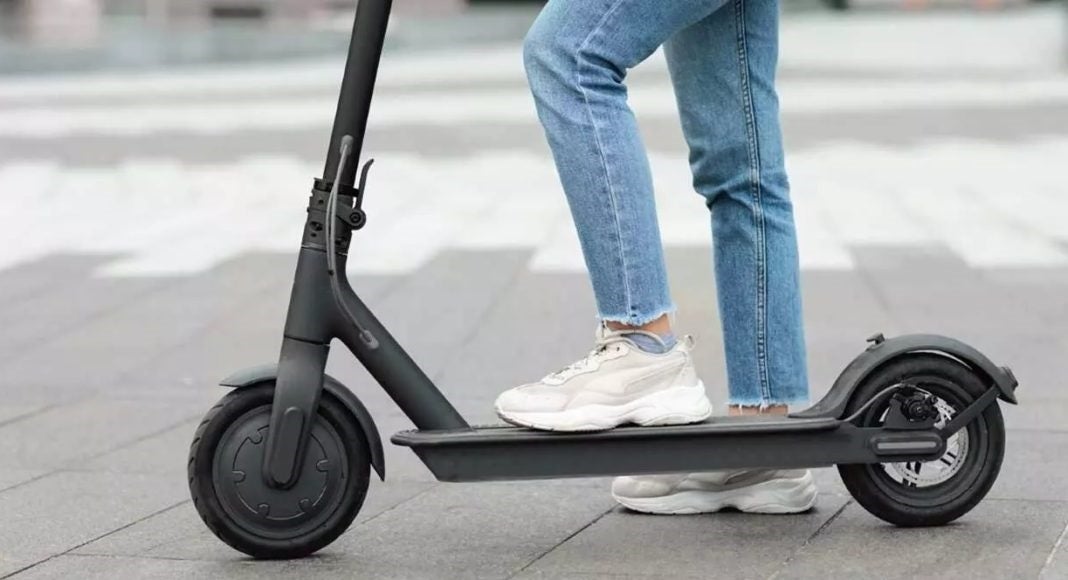 Un joven resulta herido en Elche en un nuevo accidente de circulación con un patinete eléctrico implicado Un joven resulta herido en Elche en un nuevo accidente de circulación con un patinete eléctrico implicado