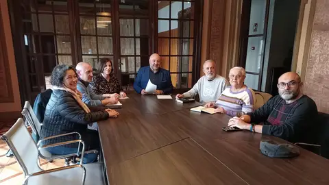 Guzmán Pendás lima asperezas con la FAV Guzmán Pendás lima asperezas con la FAV