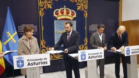 Firmado el protocolo para impulsar la candidatura de El Molin&oacute;n a sede del Mundial 2030