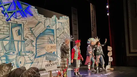 PUNK Y CIRCO PUNK Y CIRCO