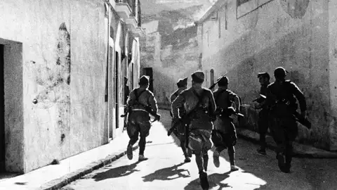 Imagen de archivo de la guerra civil española Imagen de archivo de la guerra civil española