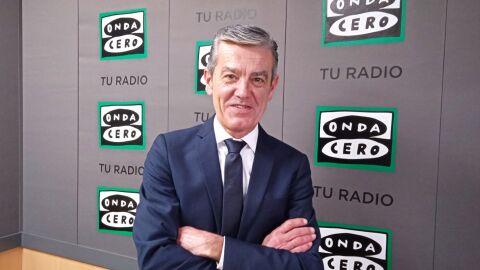 V&iacute;ctor Santos