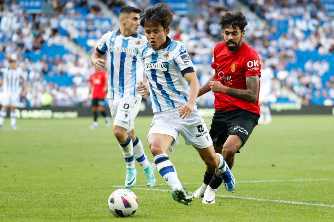 Kubo renueva con la Real Sociedad hasta 2029 Kubo renueva con la Real Sociedad hasta 2029