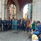 Minuto de silencio en el Ayuntamiento de Cuenca