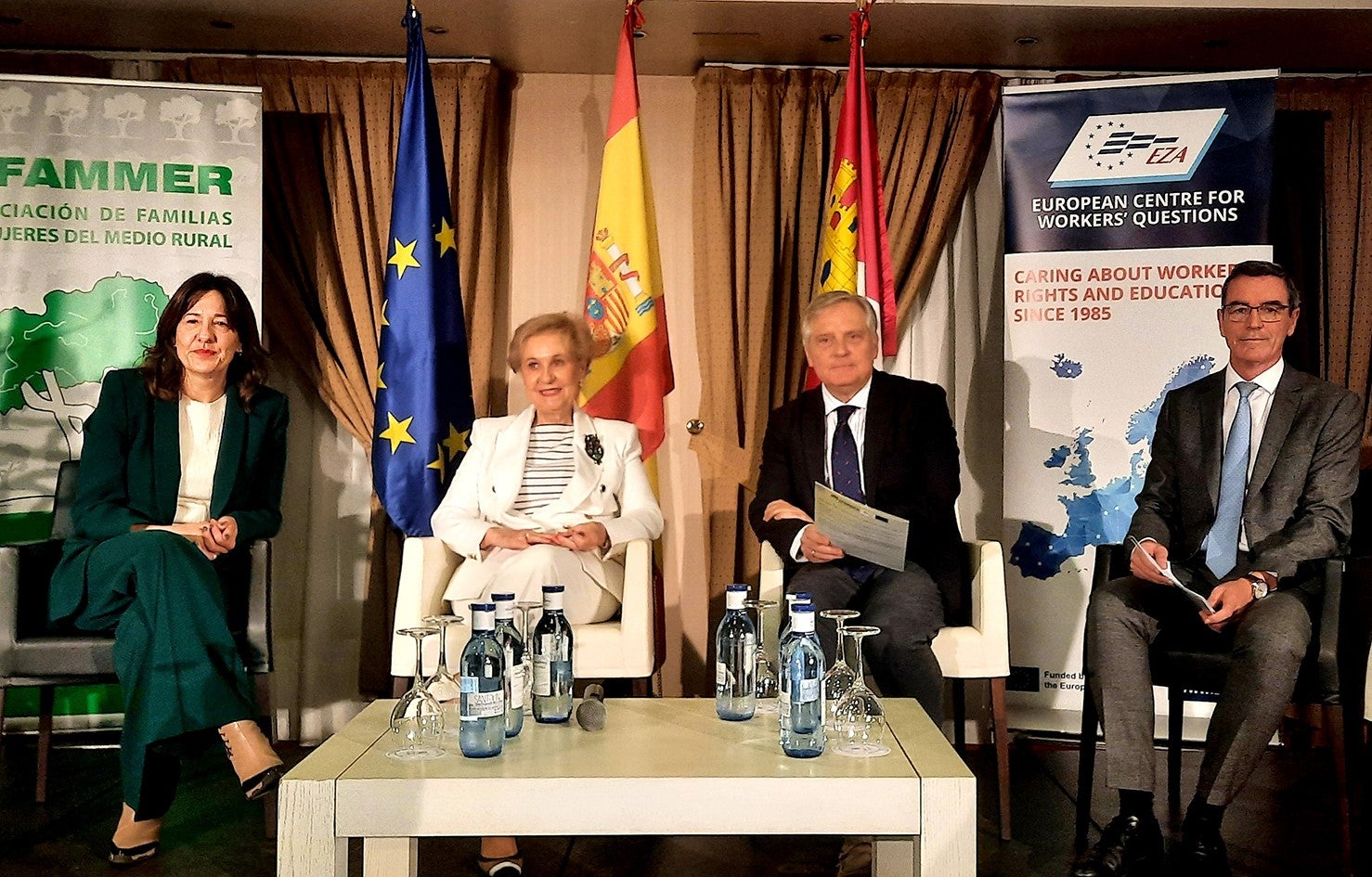 Expertos de toda Europa debaten en Ciudad Real para dar respuesta al "gran reto" del cuidado de personas dependientes Expertos de toda Europa debaten en Ciudad Real para dar respuesta al "gran reto" del cuidado de personas dependientes