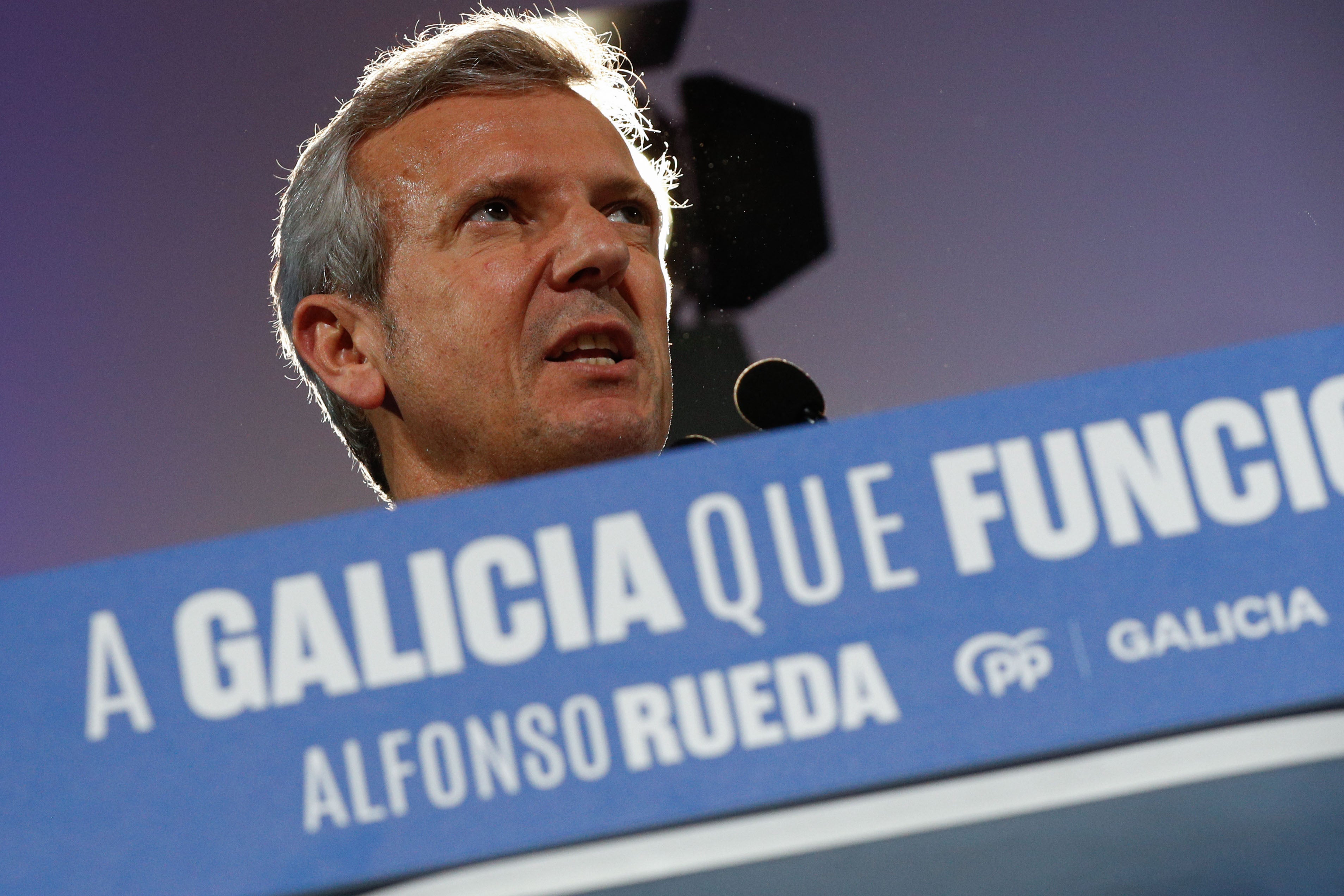 Cuánto dinero gana el presidente de la Xunta de Galicia: este ha sido el sueldo de Alfonso Rueda Cuánto dinero gana el presidente de la Xunta de Galicia: este ha sido el sueldo de Alfonso Rueda