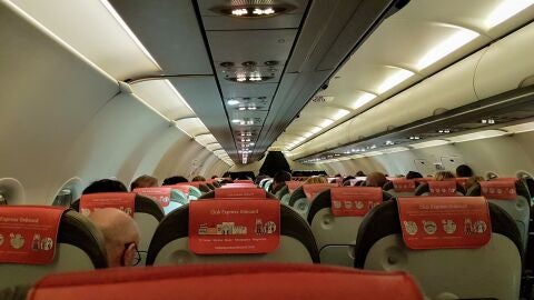 El interior de un avión 