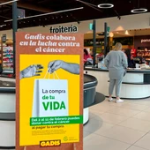 Os clientes de Gadis apoian á asociación española contra o cancro Os clientes de Gadis apoian á asociación española contra o cancro