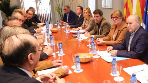 Un momento de la reuni&oacute;n de este viernes