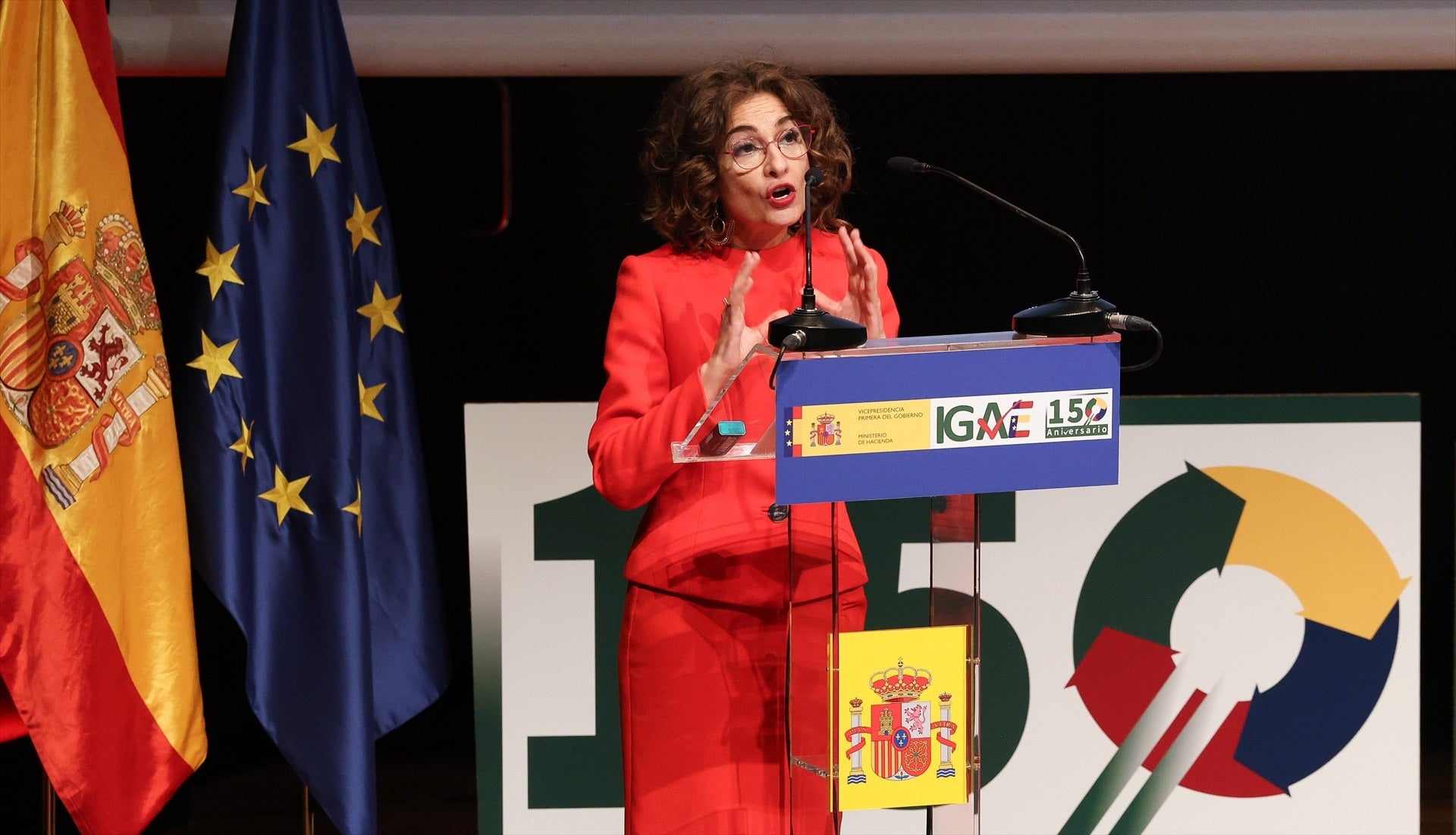 Montero dice que España está "a la cabeza" en la petición de fondos europeos y que su ejecución está siendo "transparente" Montero dice que España está "a la cabeza" en la petición de fondos europeos y que su ejecución está siendo "transparente"