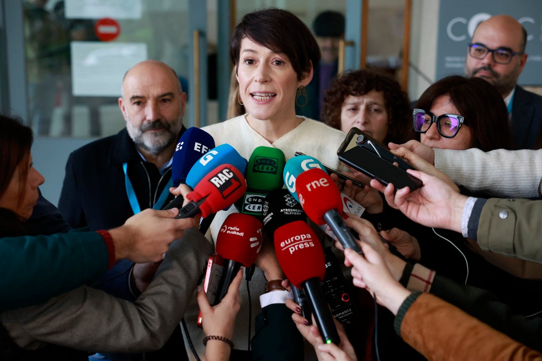 Ana Pontón llama a la "participación masiva" para que Galicia haga "historia" Ana Pontón llama a la "participación masiva" para que Galicia haga "historia"