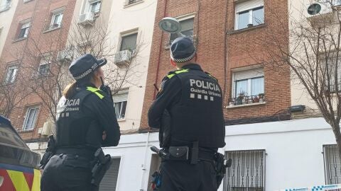 L&#39;altre bloc adjacent a l&#39;esfondrat, també evacuat