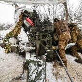 Soldados ucranianos combatiendo en Zaporiyia 