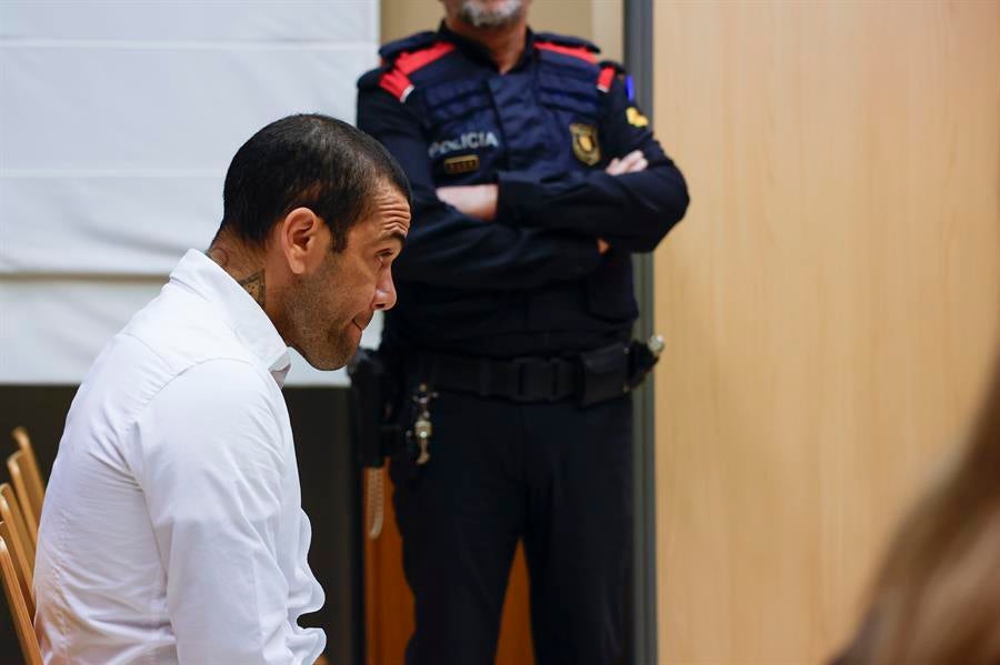 La cronología del caso Dani Alves: de la denuncia a la pena a la que se enfrenta por agresión sexual La cronología del caso Dani Alves: de la denuncia a la pena a la que se enfrenta por agresión sexual