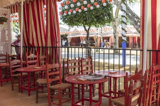 Detenido un joven acusado de participar en la agresión grupal a una pareja durante la Feria de Granada Detenido un joven acusado de participar en la agresión grupal a una pareja durante la Feria de Granada