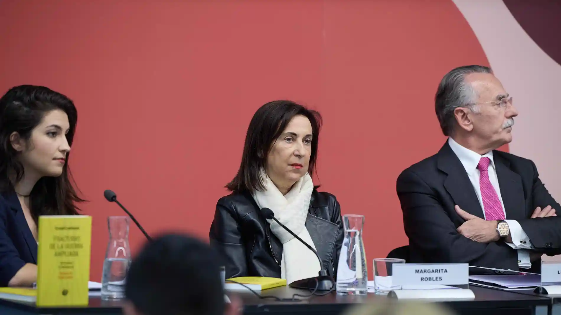 Margarita Robles durante una conferencia sobre el conflicto de Ucrania en el Círculo de Bellas Artes 