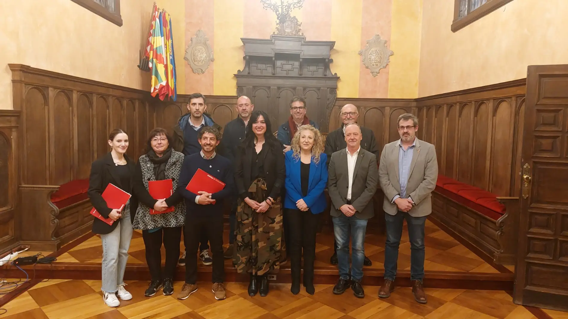 Los alcaldes de los barrios rurales de Huesca toman posesión