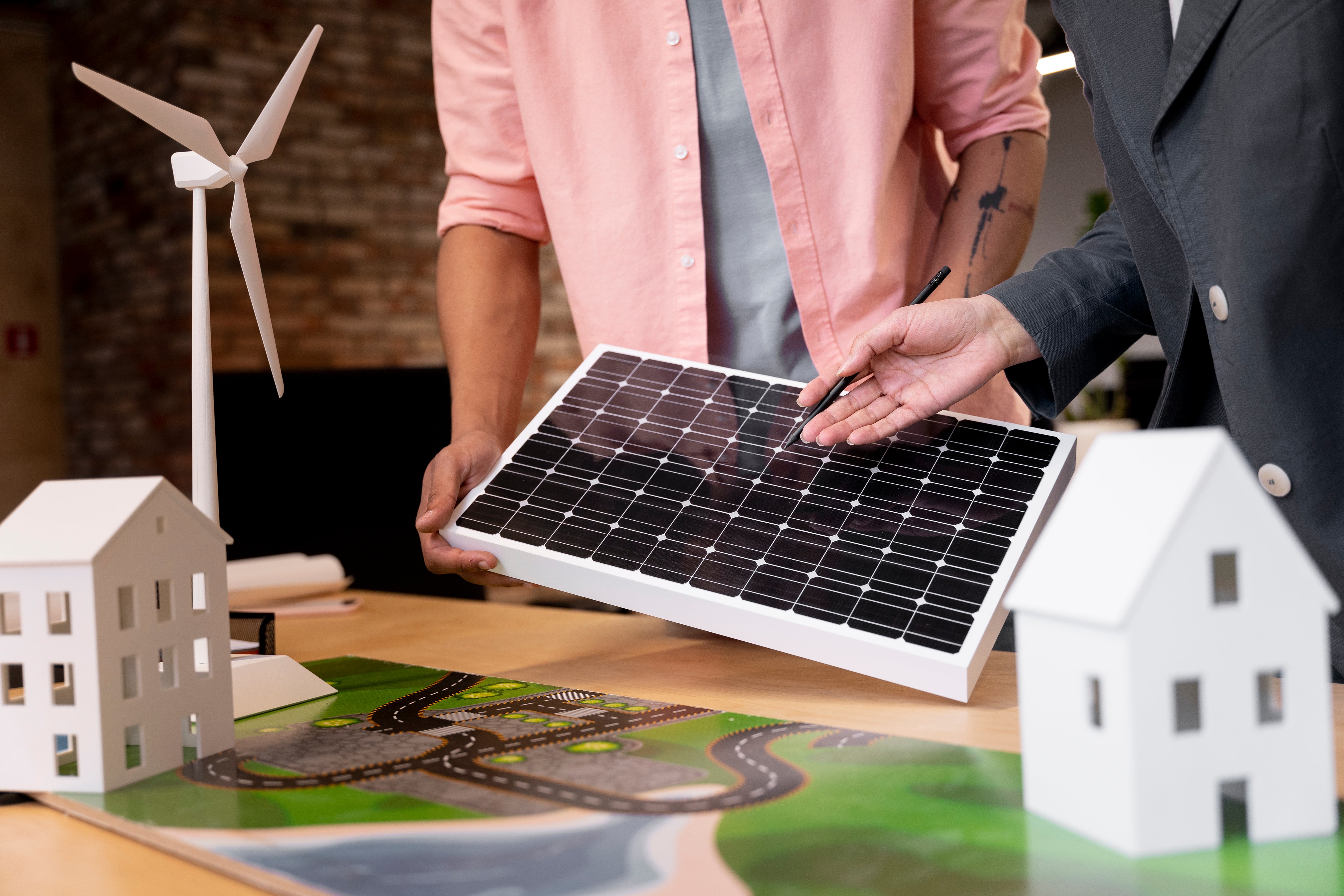 Podcast de 'Arquitectos en la Onda' de febrero de 2024: 'Energías renovables en edificios'. Podcast de 'Arquitectos en la Onda' de febrero de 2024: 'Energías renovables en edificios'.