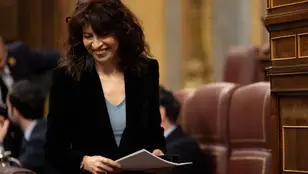 La ministra de Igualdad, Ana Redondo, durante una sesión plenaria, en el Congreso de los Diputados, a 22 de febrero de 2024, en Madrid (España). 