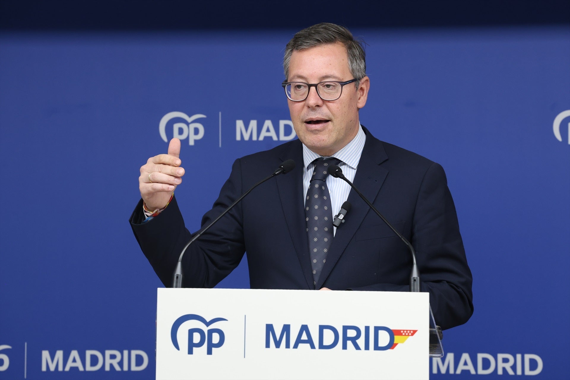 El PP de Madrid: "Es el caso Ábalos, pero si el PSOE no lo ataja a tiempo, puede ser el caso Sánchez" El PP de Madrid: "Es el caso Ábalos, pero si el PSOE no lo ataja a tiempo, puede ser el caso Sánchez"