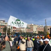Un centenar de agricultores de Cuenca ha participado en la protesta de Valencia, según Asaja Un centenar de agricultores de Cuenca ha participado en la protesta de Valencia, según Asaja