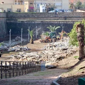 Obras que se están realizando ahora mismo en una de las zonas abaluartadas Obras que se están realizando ahora mismo en una de las zonas abaluartadas