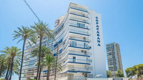 Edificio en el que el asesor adquirió una vivienda con fondos supuestamente ilegales Edificio en el que el asesor adquirió una vivienda con fondos supuestamente ilegales