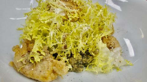 Ensalada de sesos, aguacate, foie gras y vinagreta, la receta de Robin Food