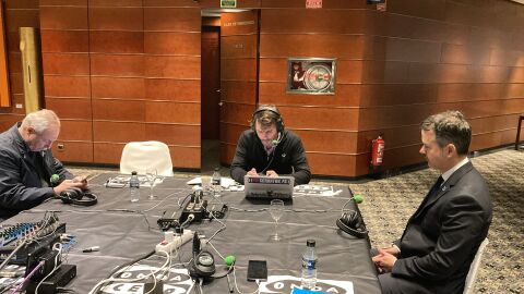 C&oacute;nsul honorario de ucrania y c&oacute;nsul de Chile con Rafa Latorre