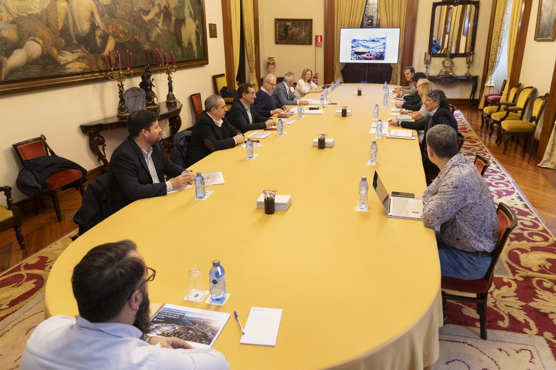 El Concello de A Coruña firma el documento de adhesión que pide la FIFA para ser candidata a ser sede del Mundial 2030 El Concello de A Coruña firma el documento de adhesión que pide la FIFA para ser candidata a ser sede del Mundial 2030