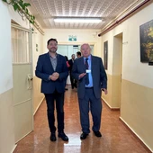 (De derecha a izquierda) Subdelegado del Gobierno en Ciudad Real, David Broceño, y director del Centro Penitenciario de Herrera de La Mancha, Marcelino García-Catalán (De derecha a izquierda) Subdelegado del Gobierno en Ciudad Real, David Broceño, y director del Centro Penitenciario de Herrera de La Mancha, Marcelino García-Catalán