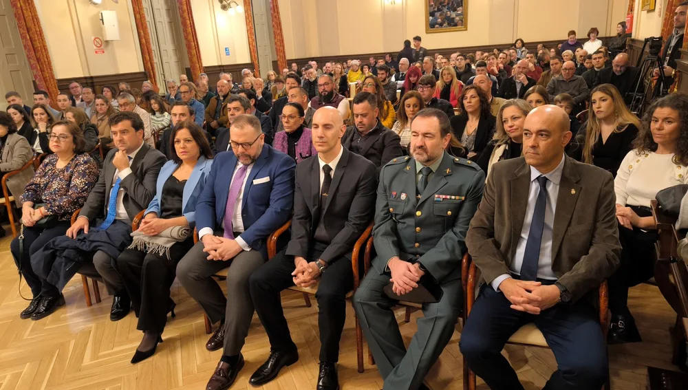 El acto ha tenido lugar en el Antiguo Casino El acto ha tenido lugar en el Antiguo Casino
