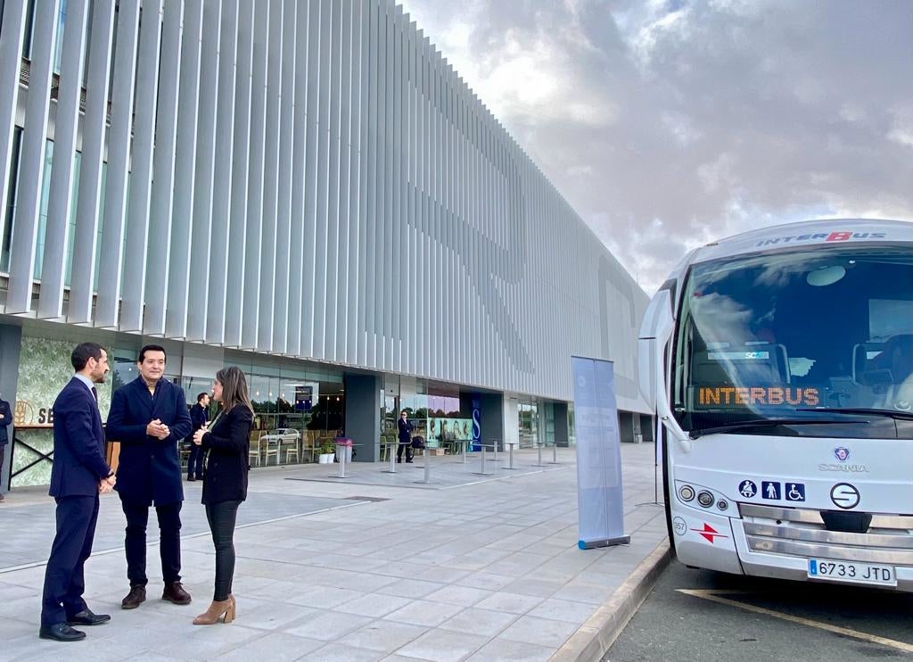 Comienza el nuevo horario del servicio de autobuses que conecta el Aeropuerto con Murcia y Cartagena Comienza el nuevo horario del servicio de autobuses que conecta el Aeropuerto con Murcia y Cartagena