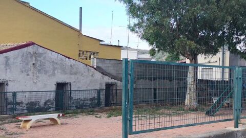 M&aacute;s de un millar de firmas reclaman mejoras en los parques infantiles de Orihuela 
