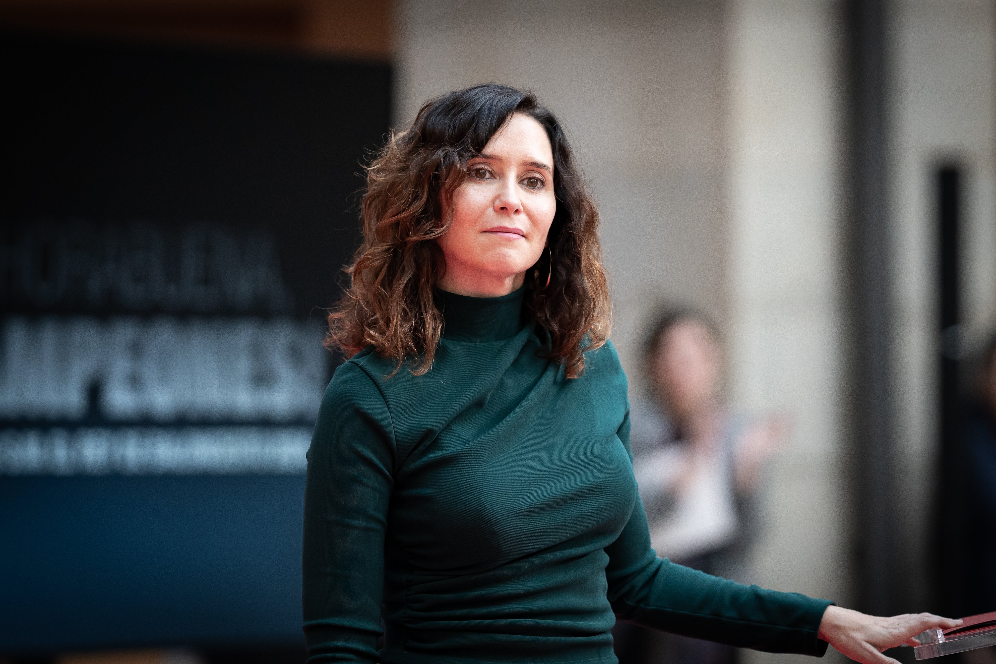 Ayuso se pregunta "cuándo se celebra el día del hombre" en pleno acto del Día de la Mujer Ayuso se pregunta "cuándo se celebra el día del hombre" en pleno acto del Día de la Mujer