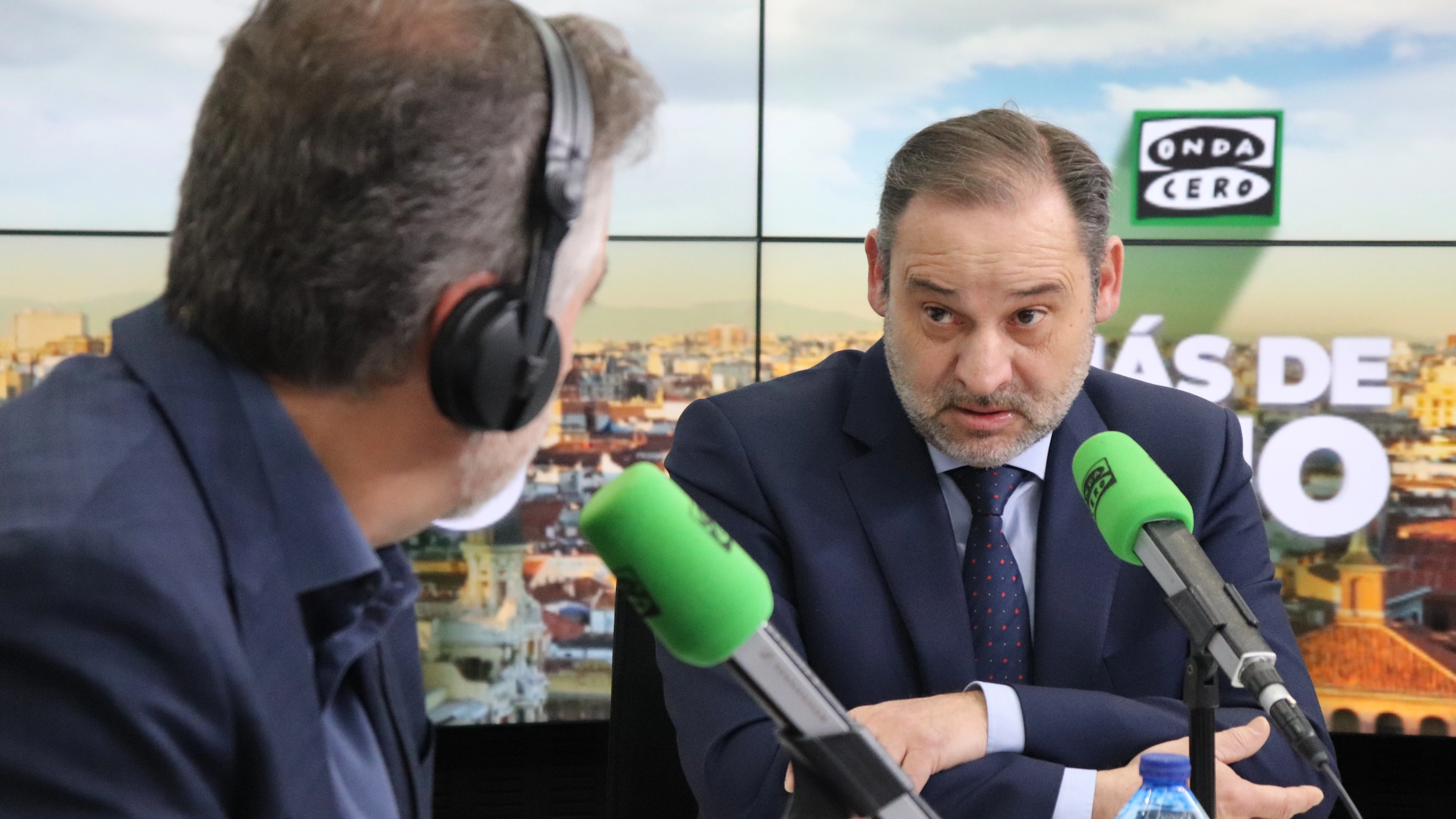 El exministro y exsecretario de organización del PSOE, José Luis Ábalos, durante su entrevista con Carlos Alsina en 'Más de uno' El exministro y exsecretario de organización del PSOE, José Luis Ábalos, durante su entrevista con Carlos Alsina en 'Más de uno'