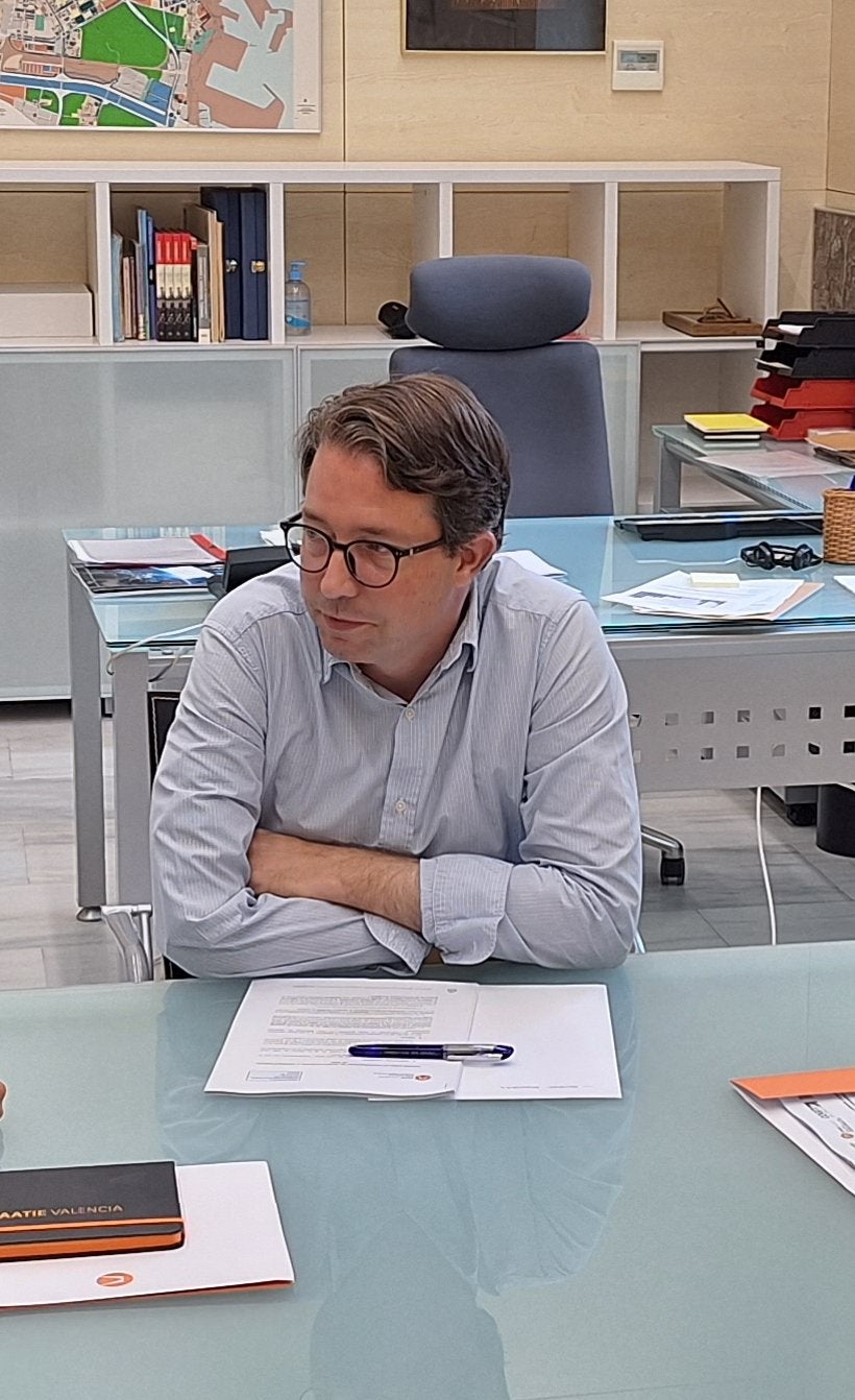 La respuesta contundente de Juan Giner, concejal de urbanismo de Valencia, a Sandra Gómez La respuesta contundente de Juan Giner, concejal de urbanismo de Valencia, a Sandra Gómez