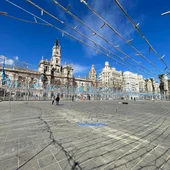 La Plaza del Ayuntamiento de Valencia, lugar desde donde se lanzan las mascletàs La Plaza del Ayuntamiento de Valencia, lugar desde donde se lanzan las mascletàs